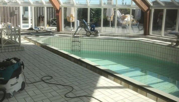 7045_vloerbehandeling_zwembad_recreatie.jpg